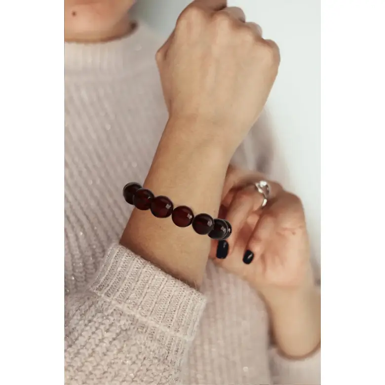 Bransoletka z bursztynu na gumce kulki